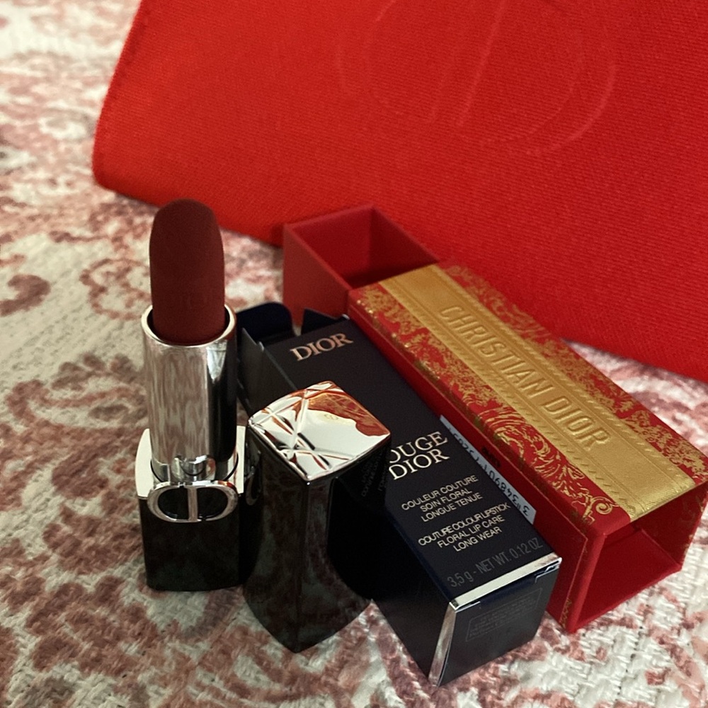Dior Red and Gold Accessory Set - Picture 6 of 8